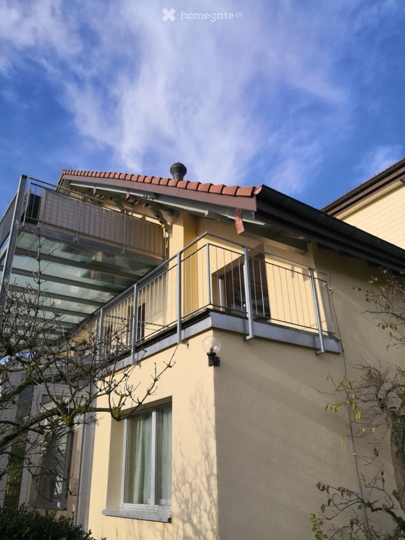 4.5 Zi wohnen im Grünen mit Balkon und Loggia (3)
