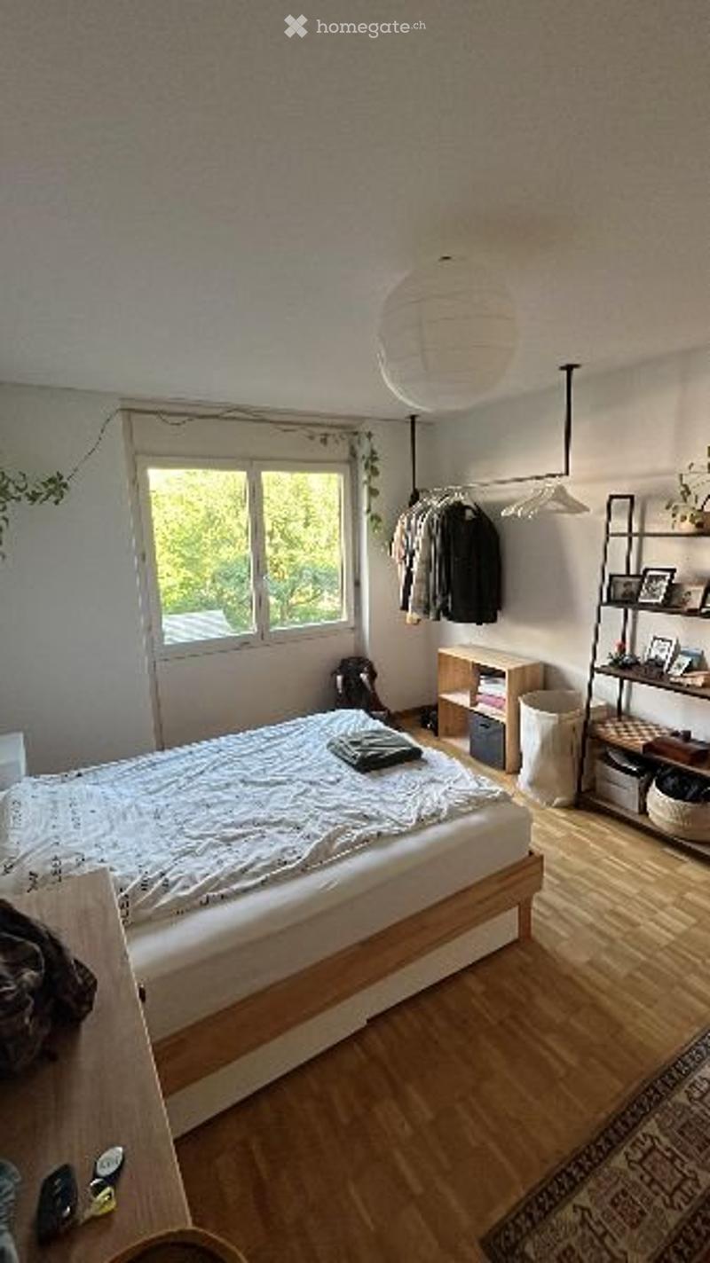 Zwischenmiete 29.09. bis 24.10. | Möbliertes WG-Zimmer,Höngg (1)