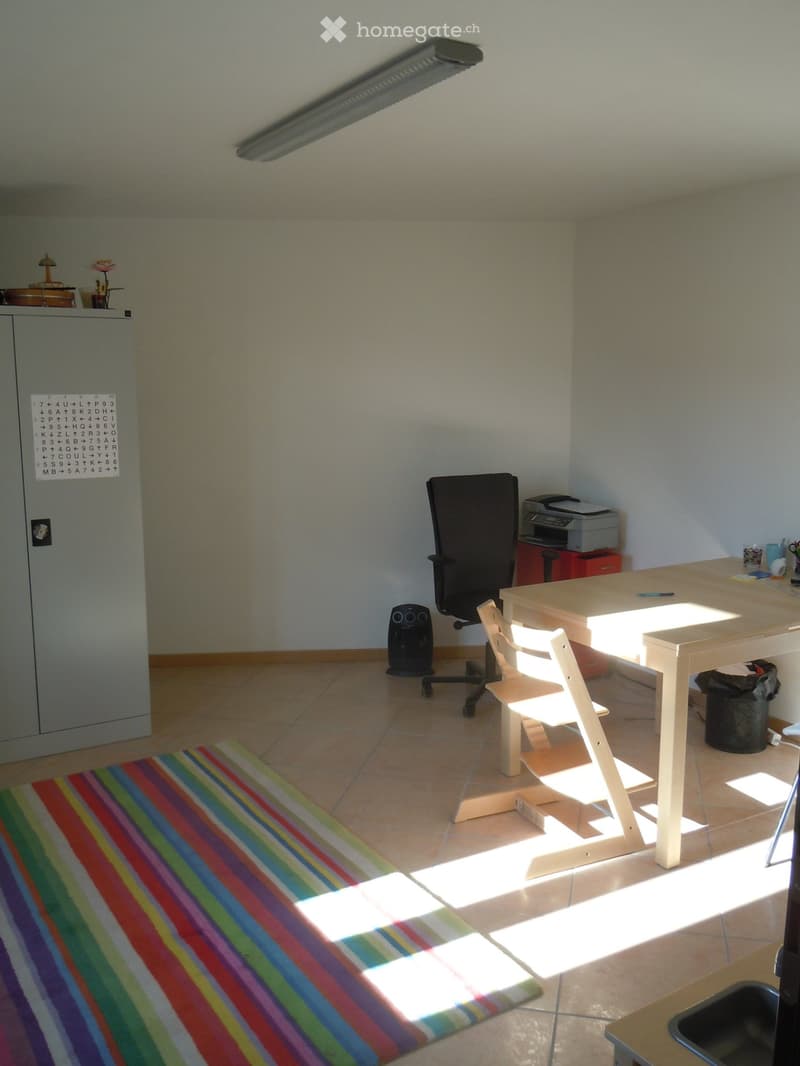 Affittasi locali ad uso ufficio, studio, atelier, archivio (4)
