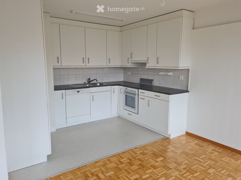 Schöne Wohnung an zentraler Lage in Therwil (1)