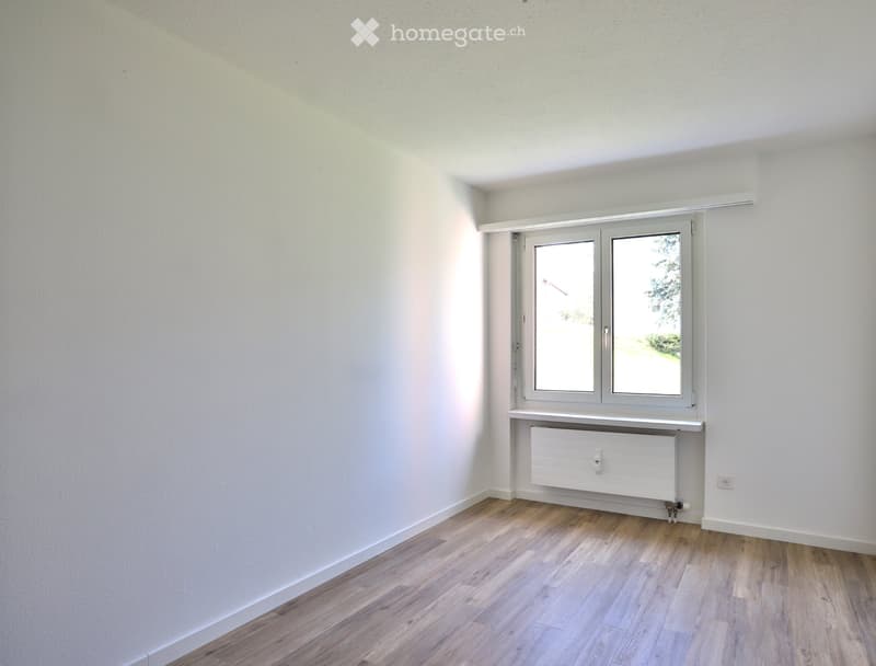 Lichtdurchflutete 4.5 Zimmer Familienwohnung an ruhiger Lage (4)