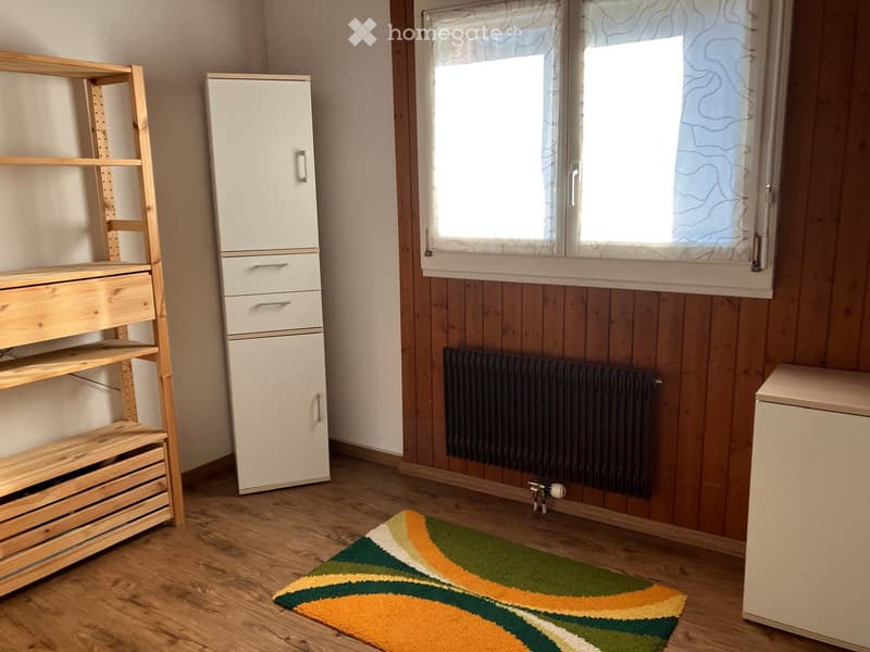 3.5 Zimmer. Maisonnettte in Gomiswald (2)