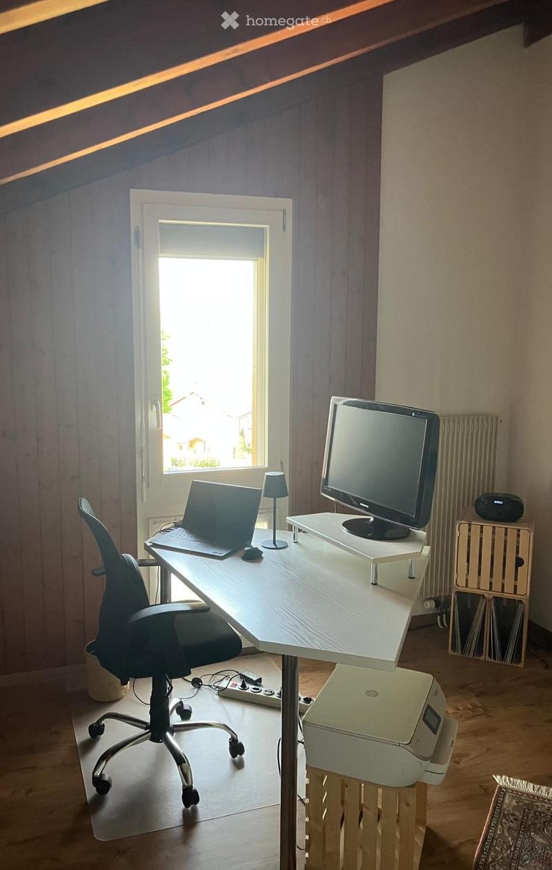 3.5 Zimmer. Maisonnettte in Gomiswald (1)