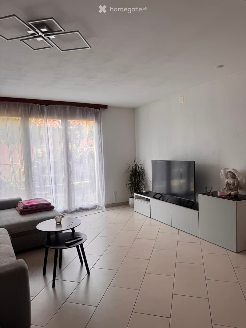 Appartamento di 2.5 con giardino a Gordola (3)