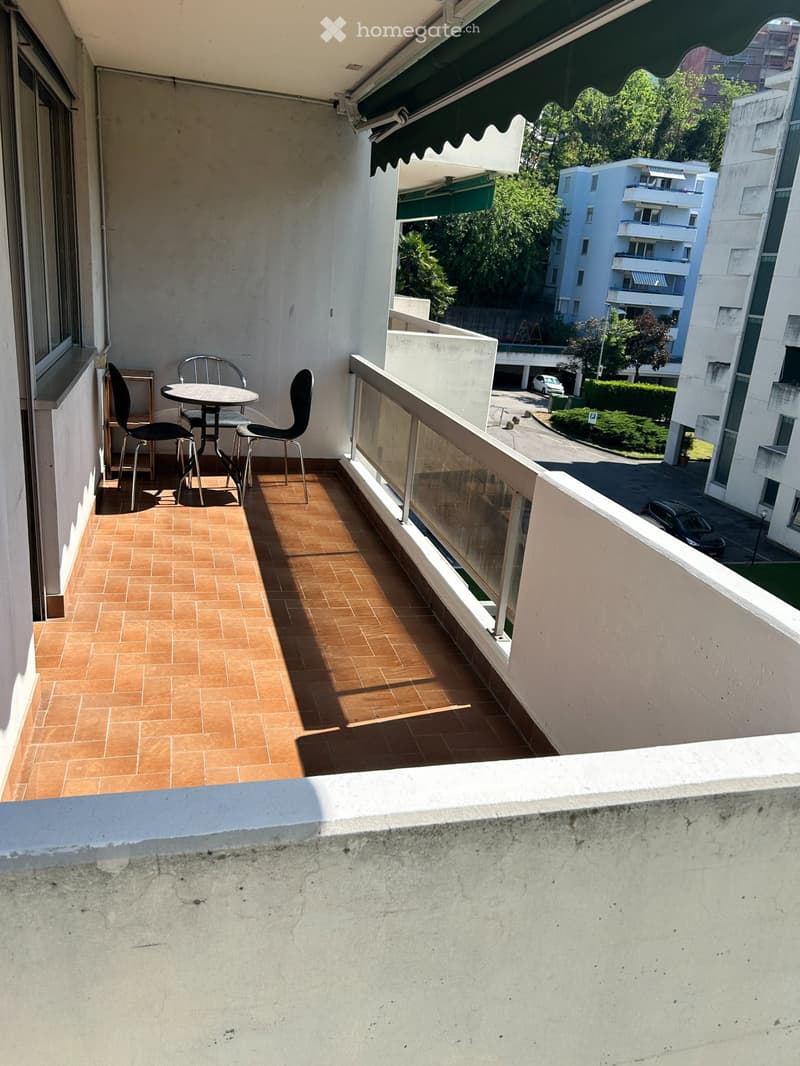 Bilocale con ampio terrazzo e servizi esclusivi (4)