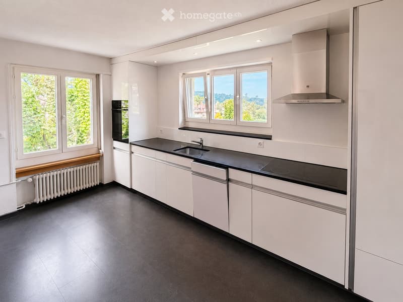 Geräumige 6.5-Zimmer-Wohnung in Malters sofort verfügbar! (1)