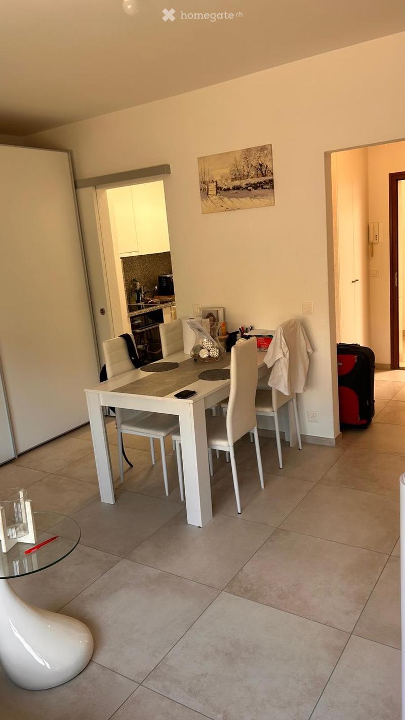 Cercasi subentrante per Novembre/Dicembre (2)