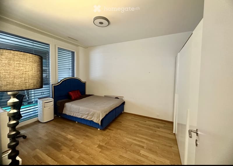 Moderne 4.5-Zimmer-Wohnung (105 m²) in Top-Lage (4)