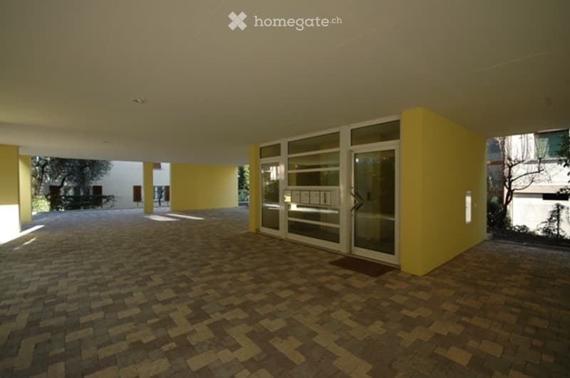 Affittasi a Melide  Luminoso appartamento di 4 locali (2)