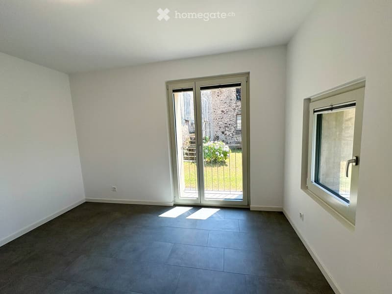 Nuovo appartamento in bifamiliare con giardino (5)
