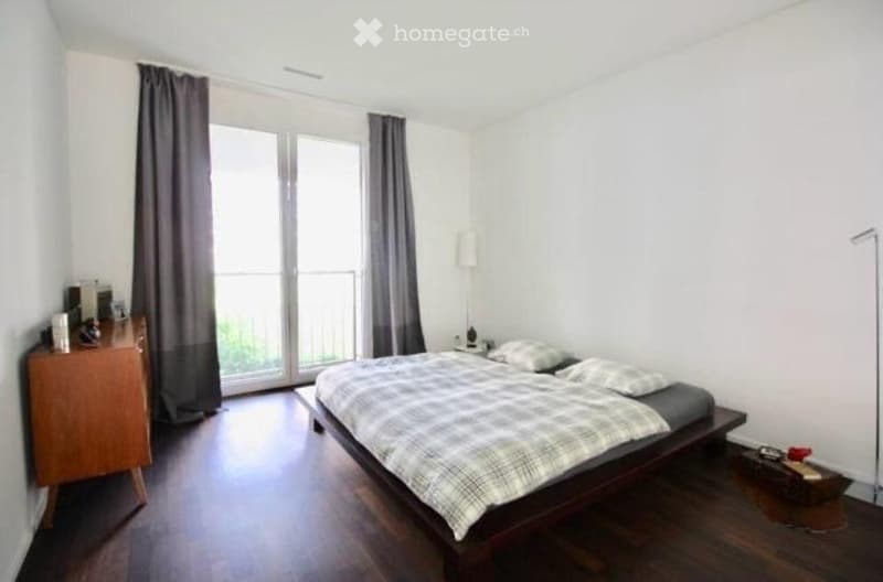 Exklusive 3.5-Zimmer-Garten-Maisonettewohnung Wallisellen (3)