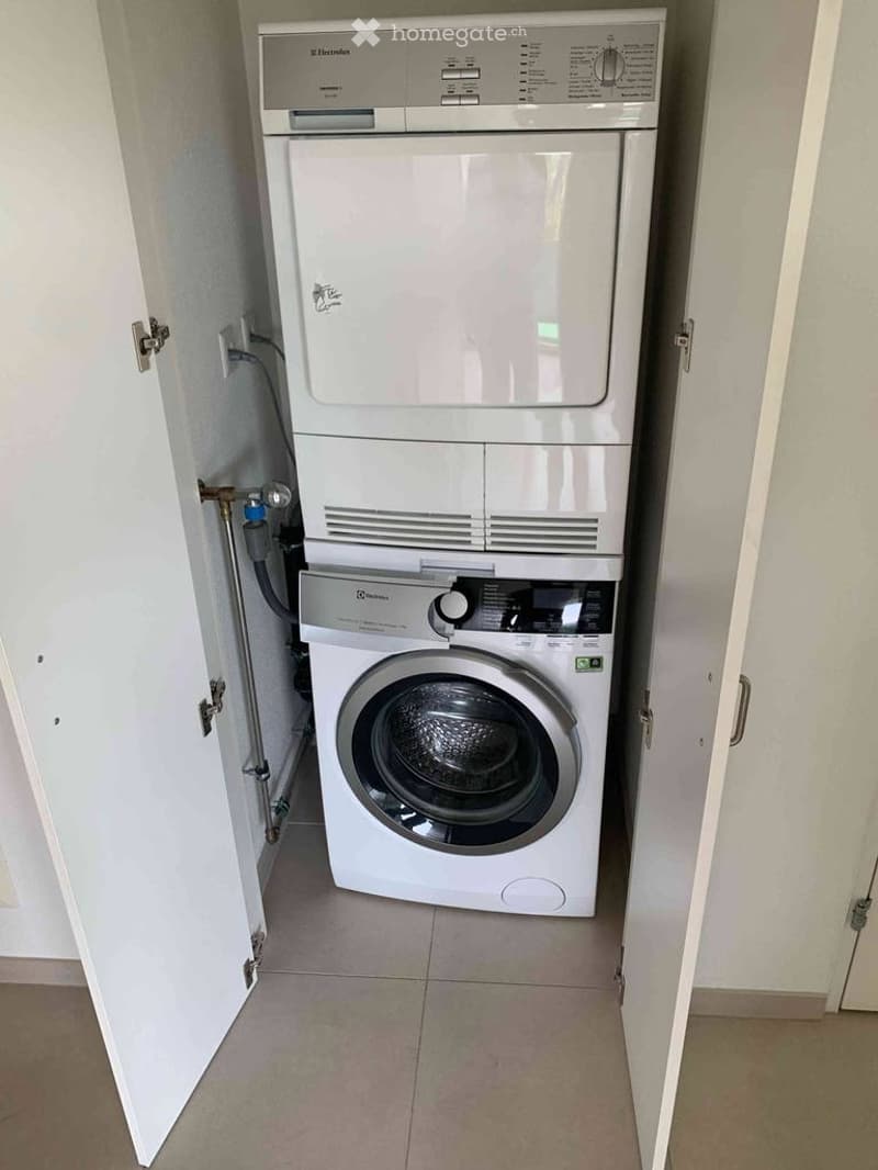 Schöne, ruhige 3,5 Zi.-Wohnung in Wohlen inkl. Garagenplatz (2)