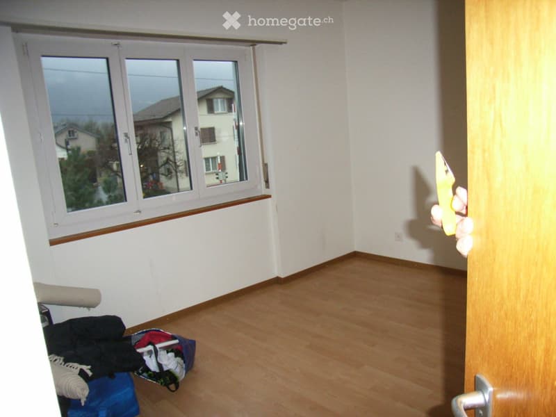 günstige 2.5 Zimmer Wohnung (5)