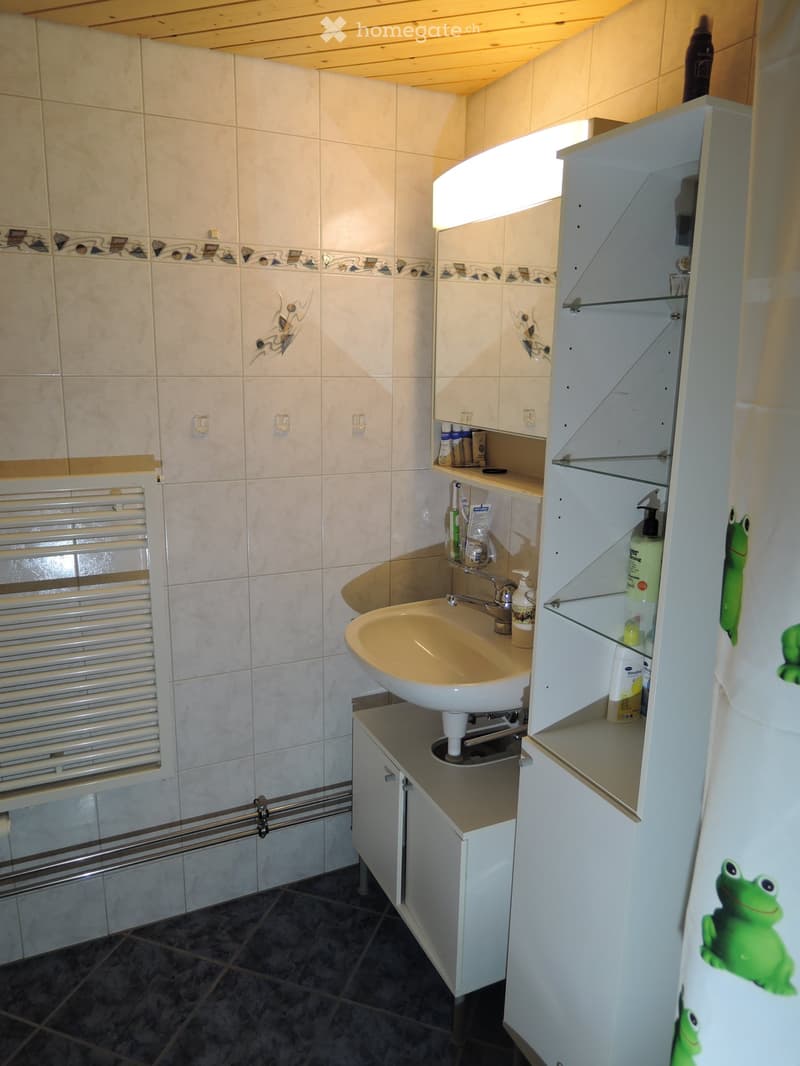 Schöne 2- Zimmer Ferienwohnung zur Dauermiete im Emmental (3)