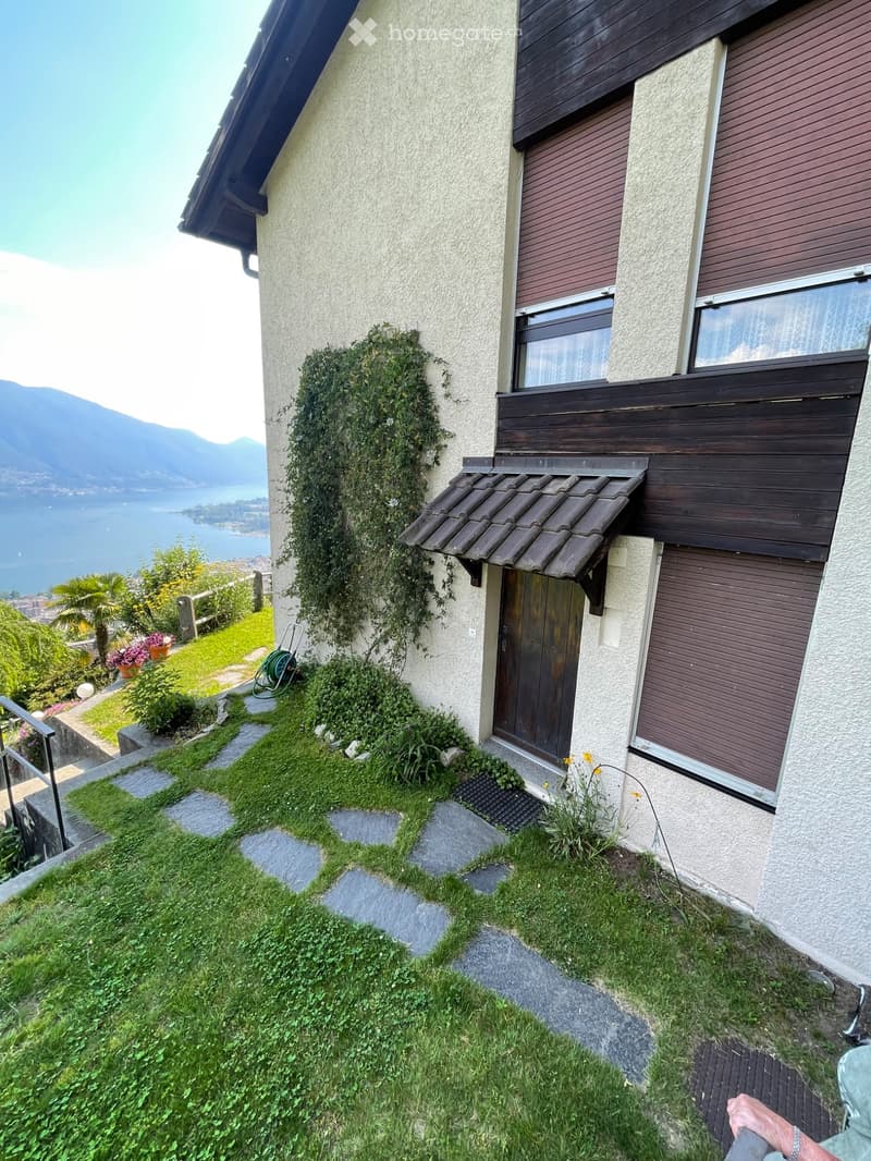 Affittasi luminoso apt 4 locali con vista lago (4)