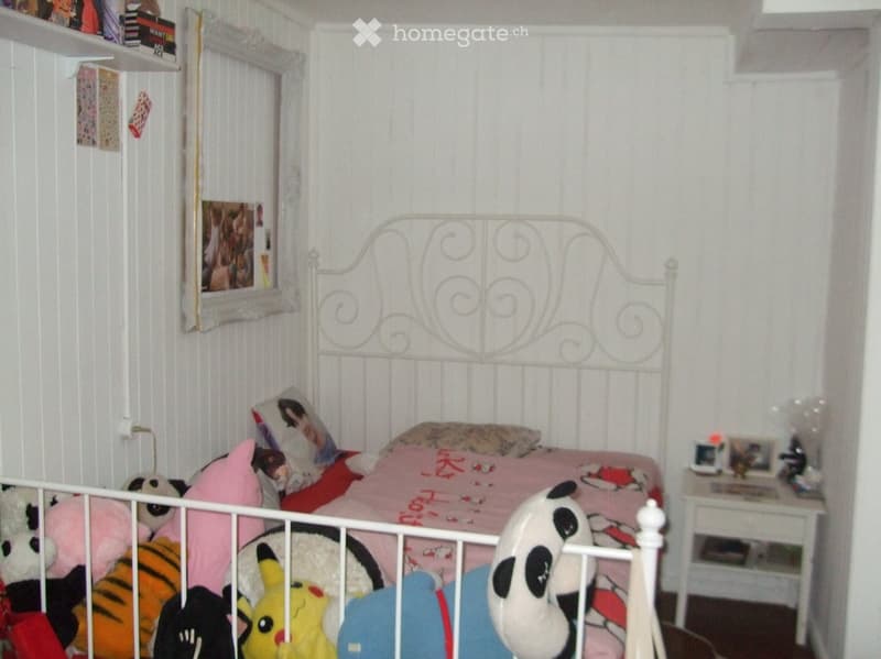 3- Zimmer Altbau Wohnung in Heimberg / Heizung 2 Holz öfeli (5)