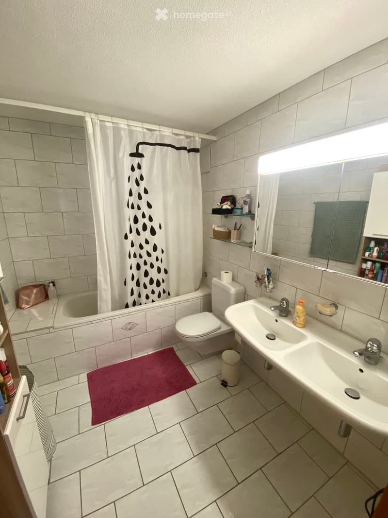 Helle 4.5 Zimmer Wohnung in Rhäzüns (4)