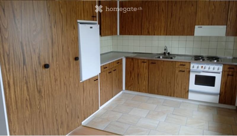 Moderne 4.5 Zimmerwohnung in Grub (1)