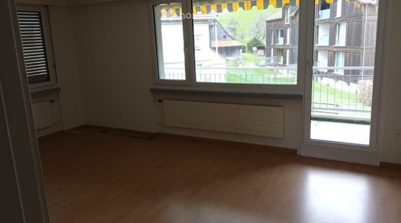Moderne 4.5 Zimmerwohnung in Grub (4)