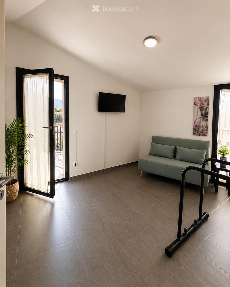 Moderno Appartamento Duplex 4,5 locali-Cercasi subentrante (4)