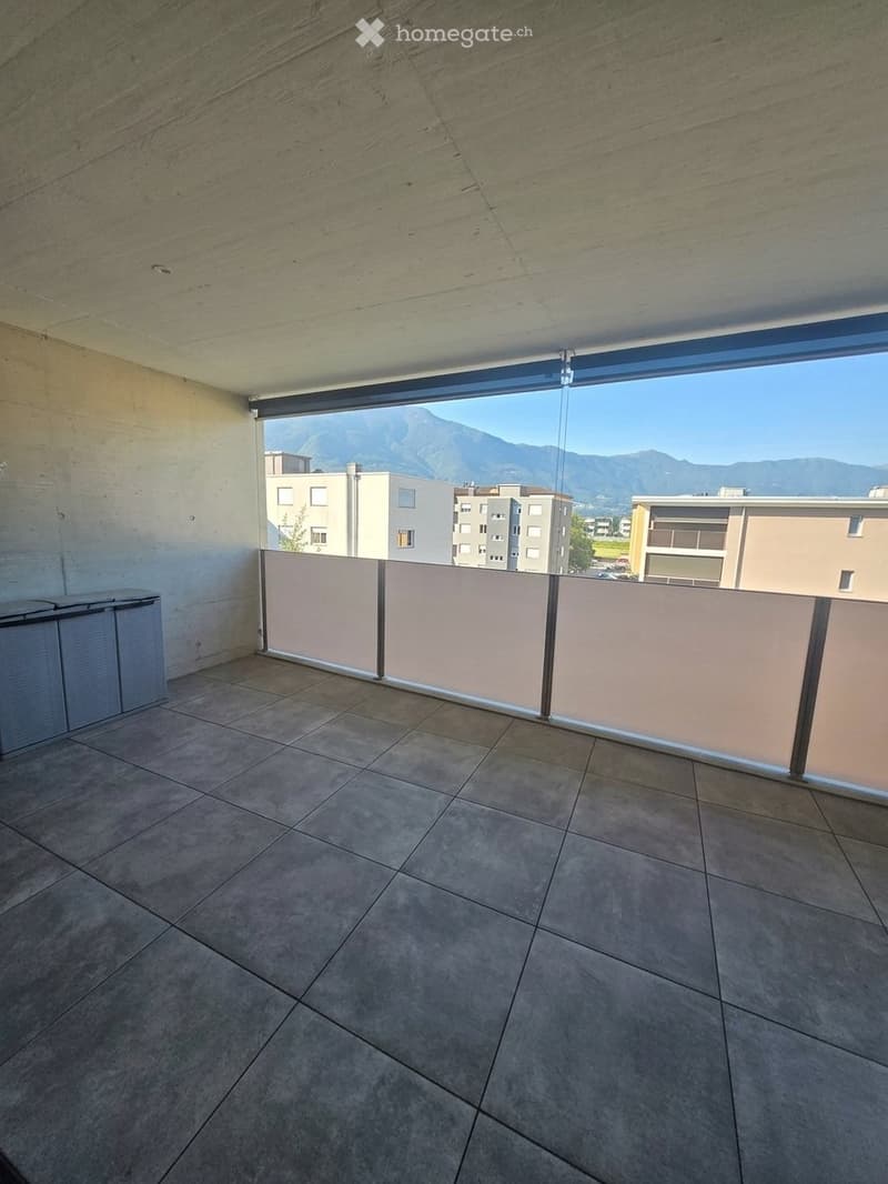 Subentro attico 3.5 Bellinzona ampio terrazzo (11)