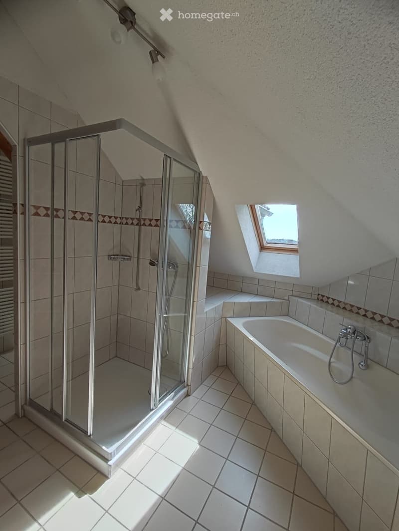 5.5-Zimmer-Maisonettewohnung zu vermieten in Berg per 1.11. (5)
