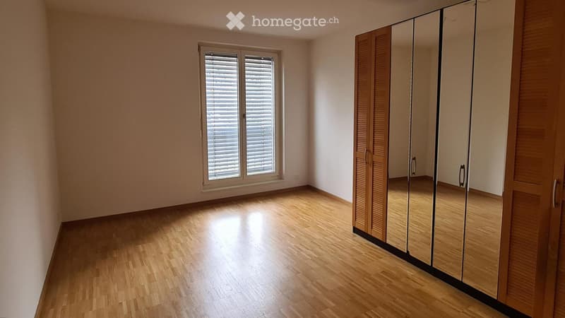 Ruhige, moderne möblierte 3.5-Zimmer-Wohnung befristet (4)