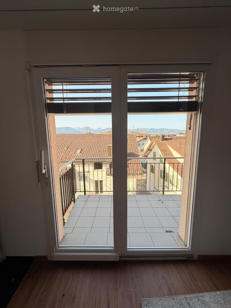 Nachmieter gesucht - Helle 4.5 Zimmer Maisonettewohnung (3)