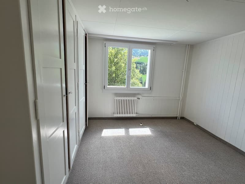 4-Zimmer Wohnung mit Aussicht zu vermieten (5)