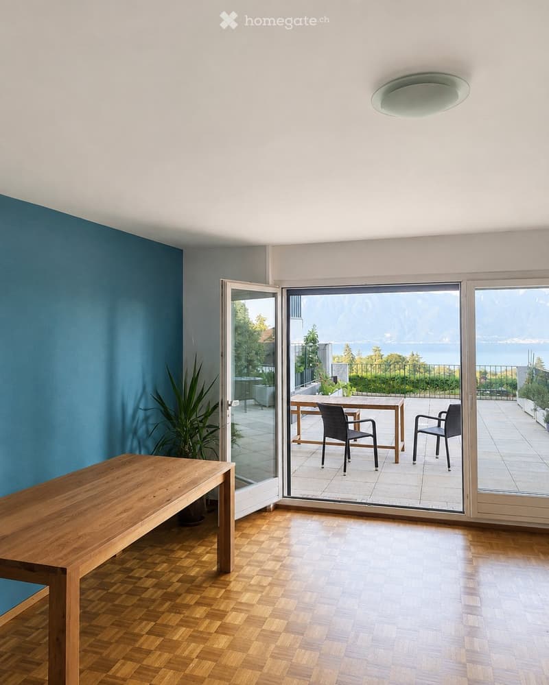 Appartement 2 pièces 76 m². terrasse. vue sur lac St-Légier (4)