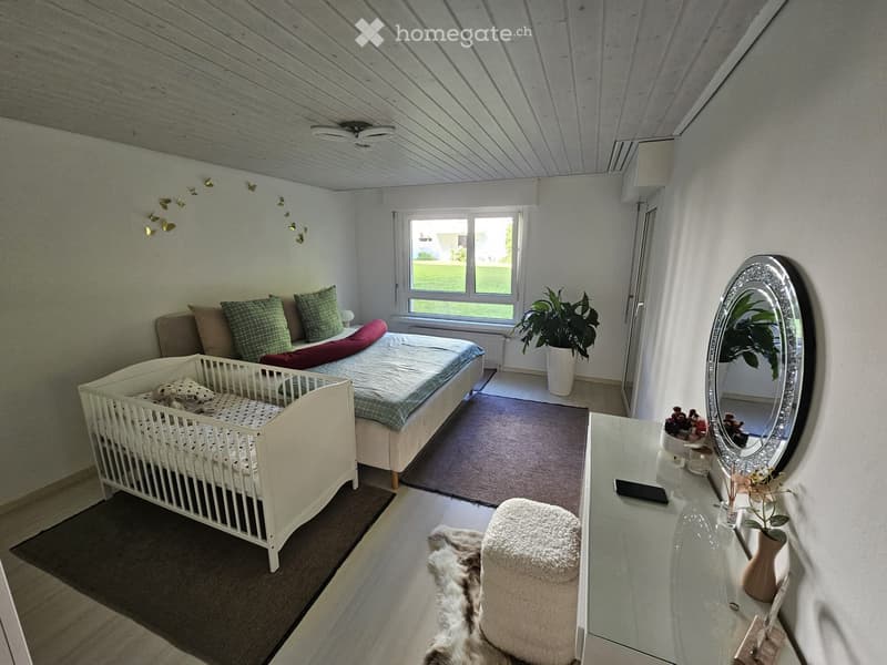 Grosse 4.5 Zimmerwohnung  frisch renoviert (4)