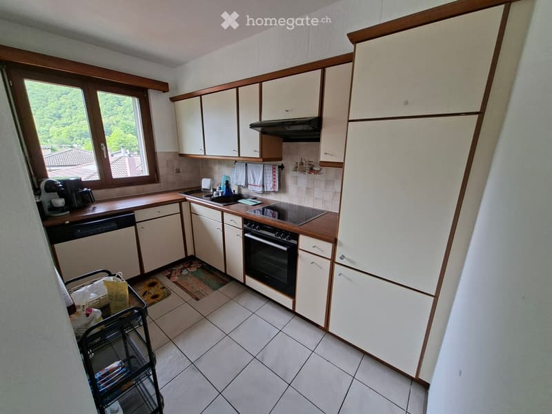Spazioso Appartamento di 4.5 locali a Gordevio (4)