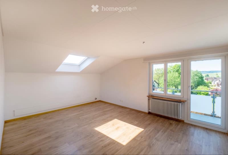 Helle 3.5-Zimmer-Wohnung im 2. Obergeschoss (2)