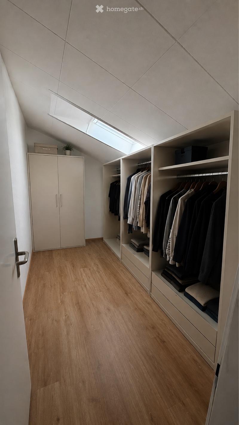 Helle 3.5-Zimmer-Wohnung im 2. Obergeschoss (7)