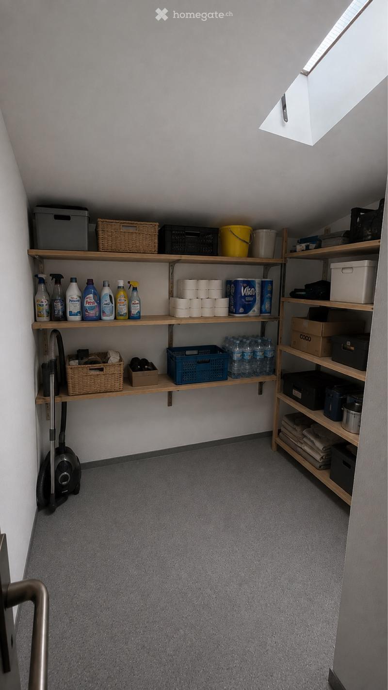 Helle 3.5-Zimmer-Wohnung im 2. Obergeschoss (9)