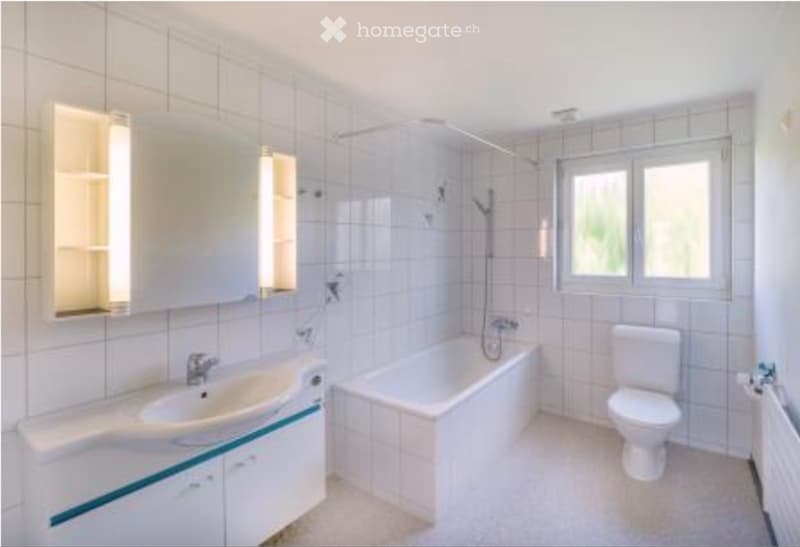 Helle 3.5-Zimmer-Wohnung im 2. Obergeschoss (10)