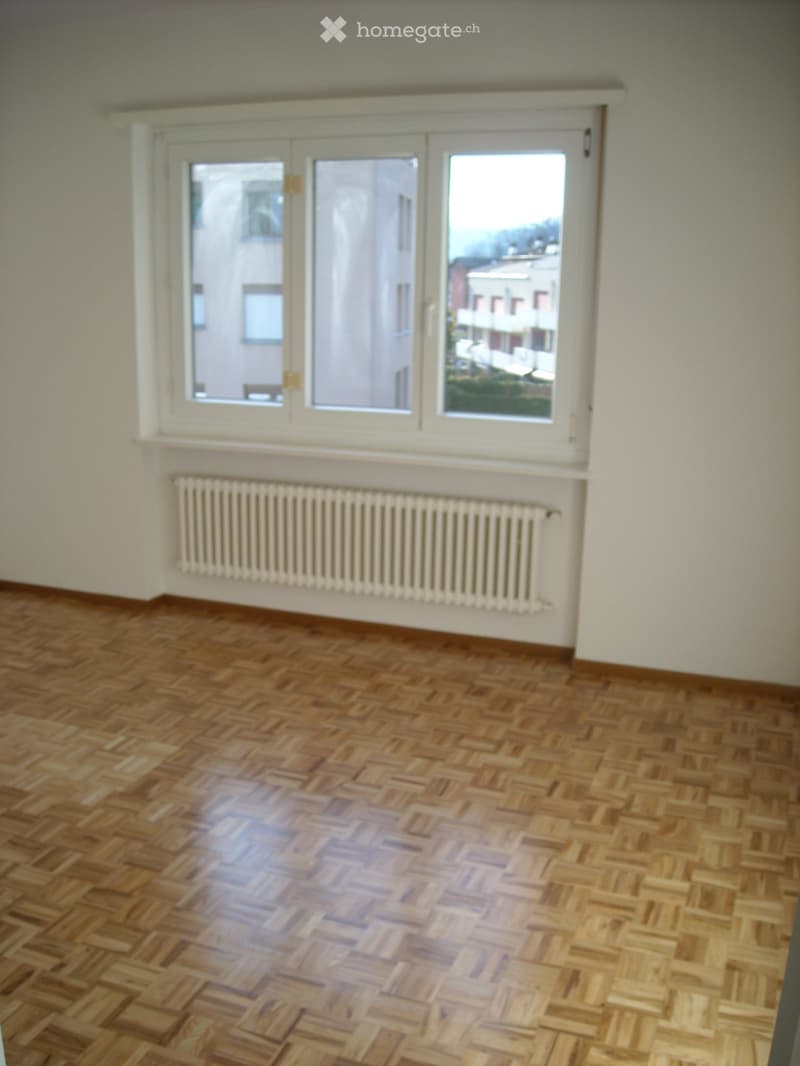 3.5 locali / 3 piano - via Golf 47 a Caslano (4)