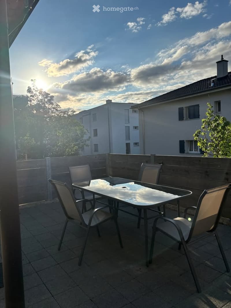 Spacieux 2 pièces avec terrasse à La Coudre, Neuchâtel (5)