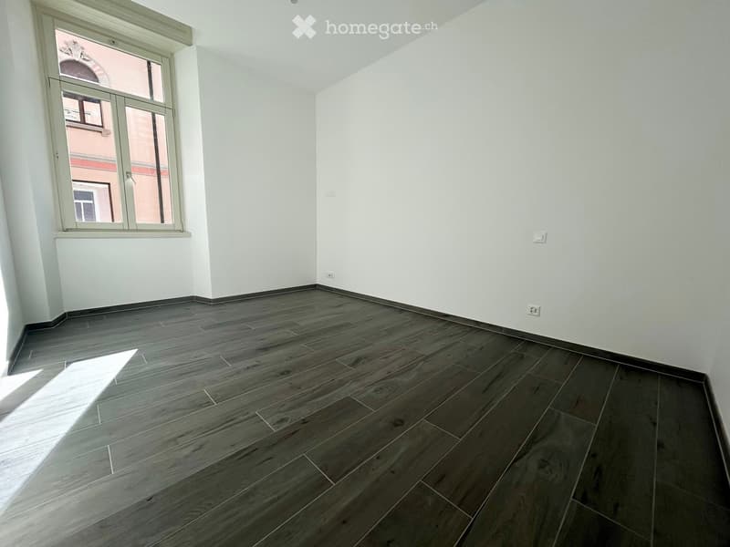 Cercasi subentrante 4.5 locali con giardino privato (8)