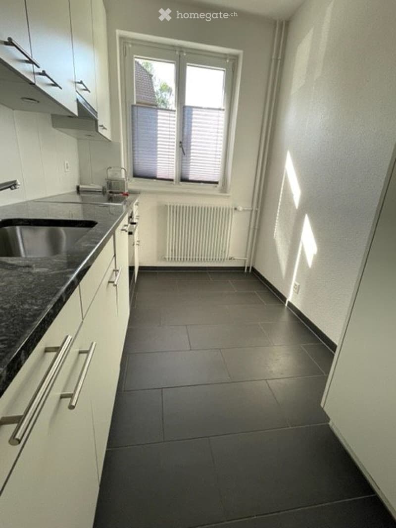 Per 1.10.2026, ruhige 2,5 Zimmerwohnung in Bümpliz (2)