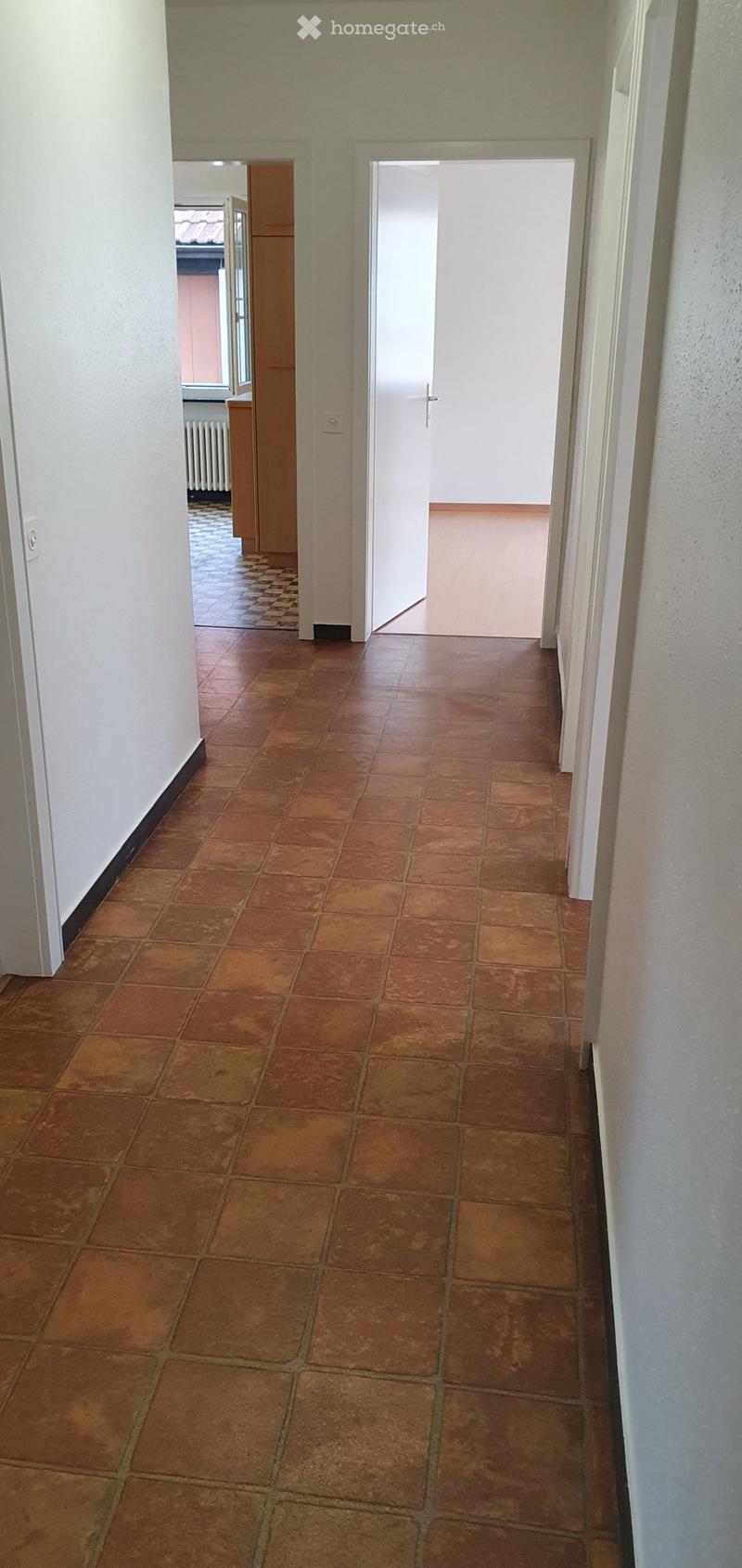 4.5 Zimmer, EG 92 m², Hauptstrasse 22 in Oltingen (3)