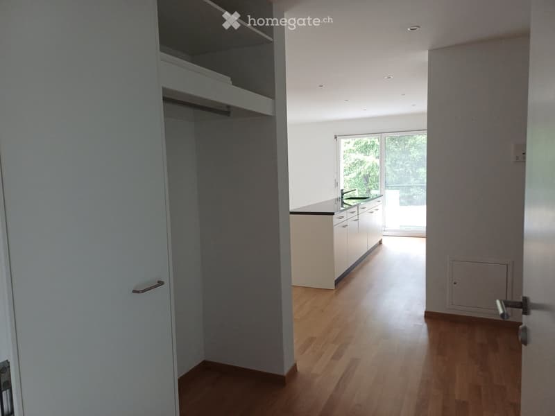 Geräumige 3.5 Zimmer Wohung in Düdingen (4)