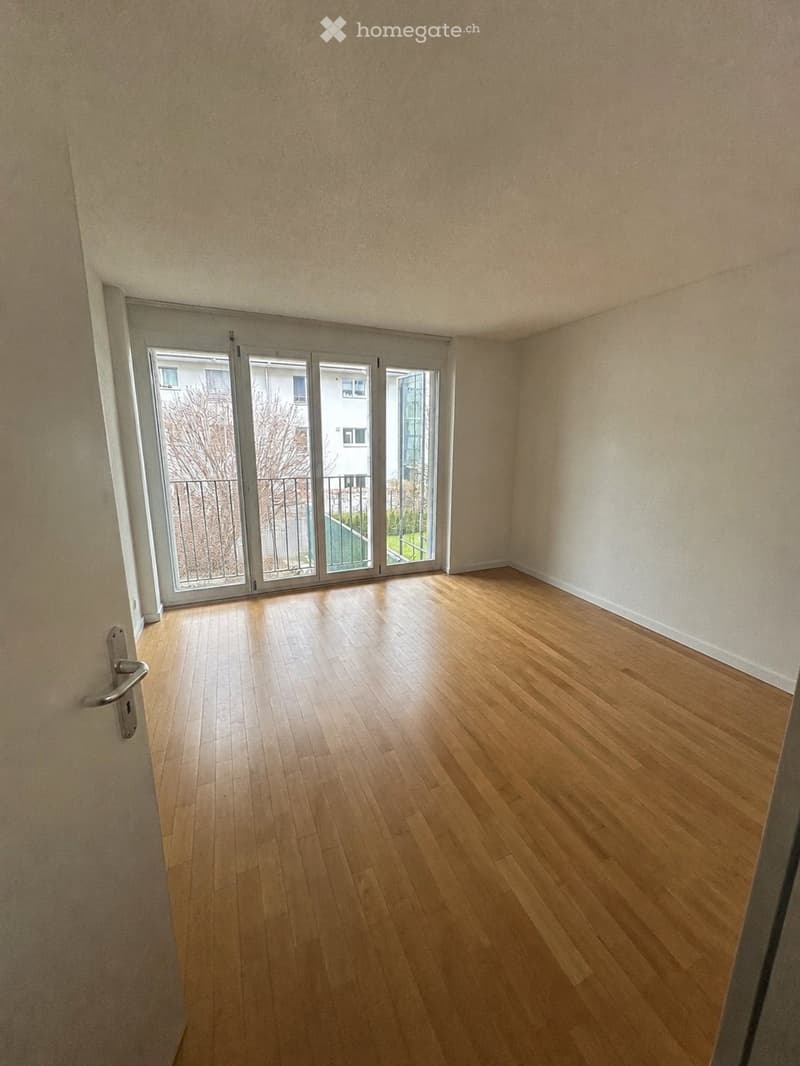 Traumoase: grosse 3.5-Zimmer-Wohnung mit Wintergarten (4)