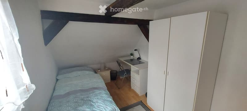 WG-Zimmer möbliert (2)