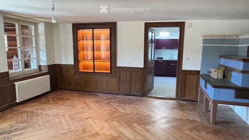 Renoviertes 6.5 Zimmer Haus in Hölstein BL zu vermieten (2)