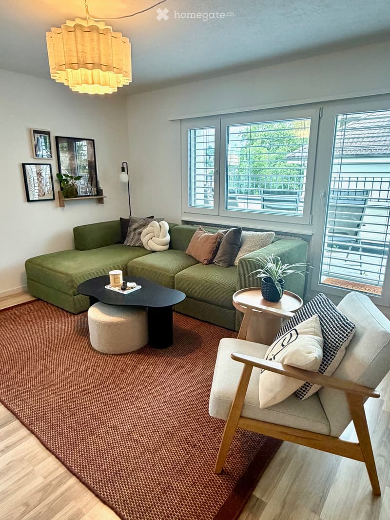 Schöne 3.5-Zimmer-Attikawohnung mit grossem Balkon in SG (1)