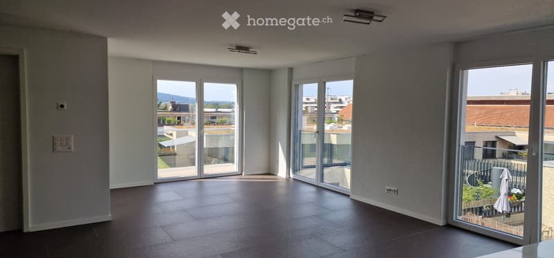 Moderne 3.5-Zimmerwohnung in Zürich-Affoltern zu vermieten (2)