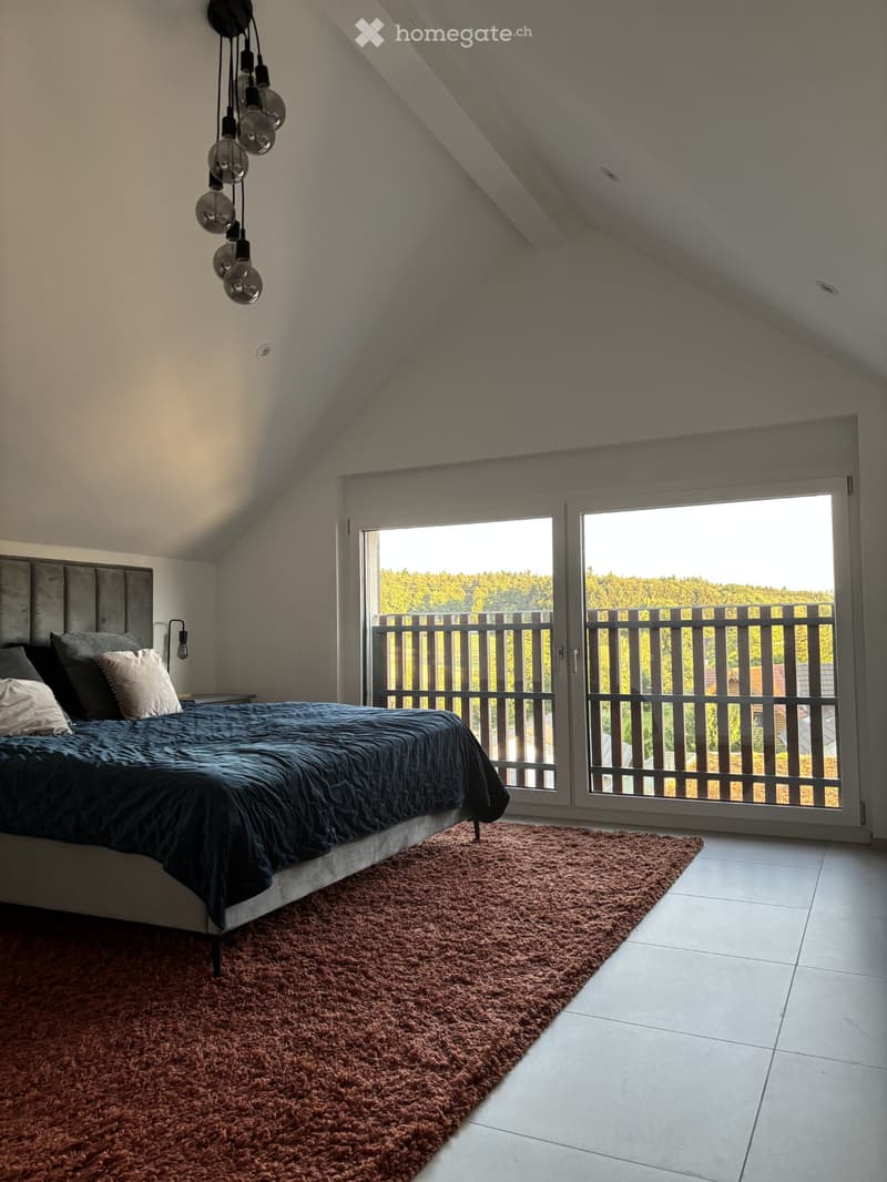 Charmante 4.5-Zimmer-Maisonette-Wohnung in Kölliken (3)
