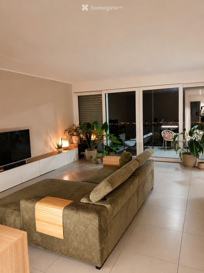 Moderno 4.5 locali con ampia terrazza a Cureglia (1)