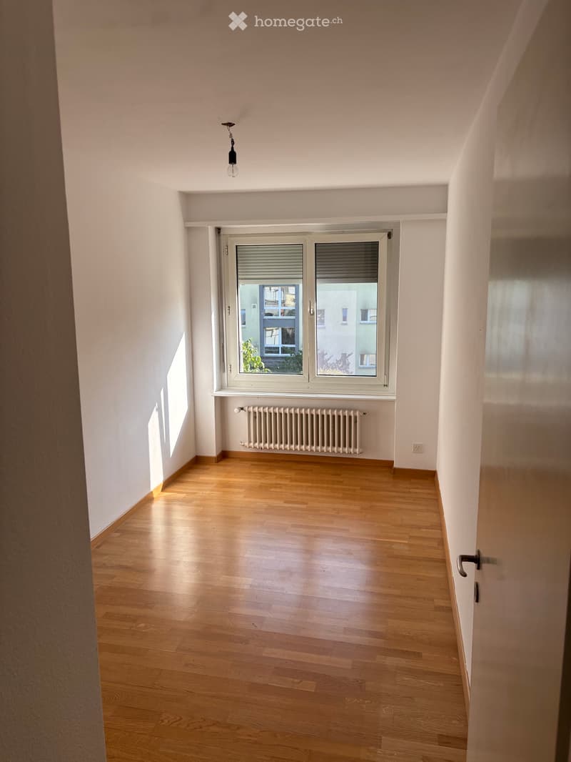 2 Zimmer für einen MANN, Adliswil (2)